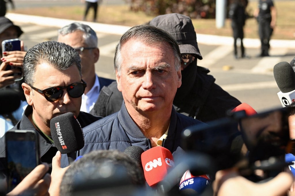 Bolsonaro recebeu 185 visitas desde o começo da prisão domiciliar, diz Moraes