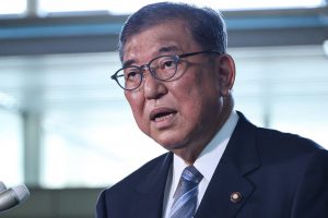 Primeiro-ministro japonês pretende renunciar após desastre eleitoral, diz imprensa do país