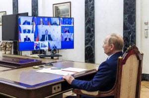 Rússia afirma que tomou dois povoados no centro da Ucrânia