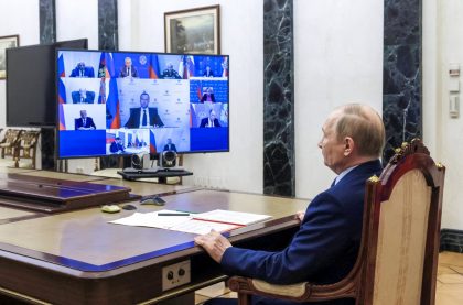 Rússia afirma que tomou dois povoados no centro da Ucrânia