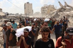 Novos bombardeios de Israel em Gaza matam 14 mulheres e 12 crianças