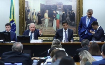 PEC da Segurança Pública avança na Câmara com mudanças para preservar autonomia dos estados