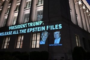 Departamento de Justiça dos EUA interrogará cúmplice de Epstein