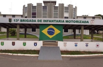 Justiça Militar condena motorista de aplicativo que invadiu quartel do Exército em MT