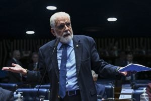Senado leva ex-ministros de Bolsonaro e líder de Lula aos EUA para ‘negociar’ tarifaço