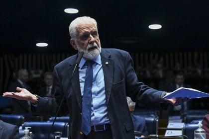 Senado leva ex-ministros de Bolsonaro e líder de Lula aos EUA para ‘negociar’ tarifaço