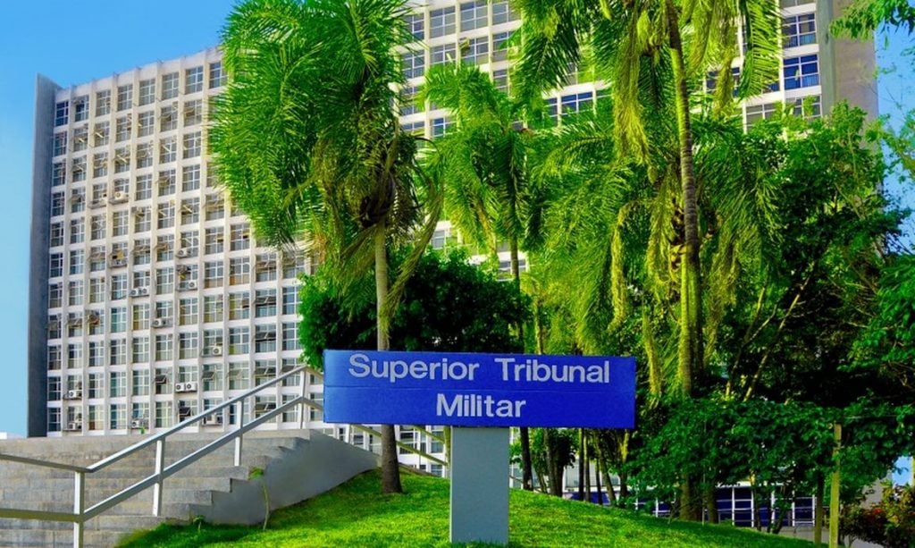 Justiça Militar condena civil por estelionato contra a Marinha