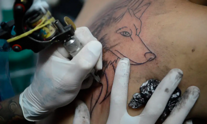 CFM proíbe anestesia para a realização de tatuagens
