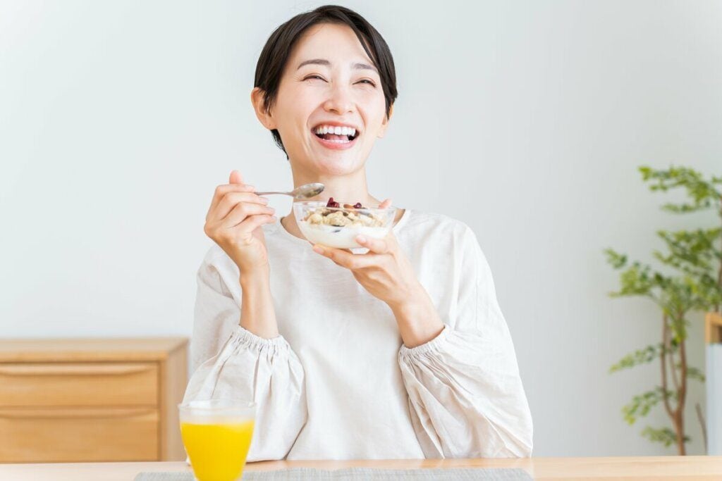 5 benefícios importantes do iogurte natural para a saúde