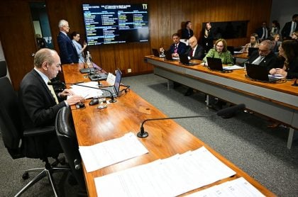Comissão do Senado aprova cadastro de devedor de pensão alimentícia no eSocial