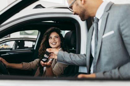 Varejo automotivo muda perfil do vendedor e investe em formação com foco em alta performance