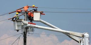 Empresas: Vivo prepara migração para fim do serviço de telefonia fixa com cabo de cobre