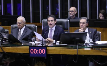 Pesquisa monitora a avaliação de deputados federais sobre o trabalho do STF; veja os resultados
