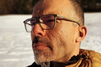 Ameaça à democracia vem de quem se sente traído pelo sistema, diz Jamil Chade, que estreia podcast em CartaCapital