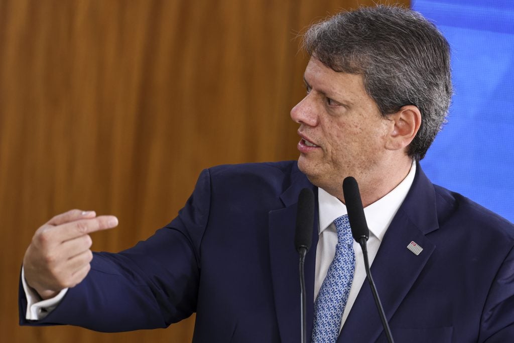 Tarifaço: Tarcísio minimiza e chama exigência por anistia de ‘ponto de vista’