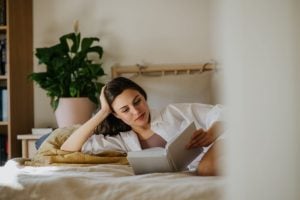 10 dicas de autocuidado para quem não gosta de comemorar aniversário