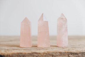 5 amuletos para atrair sorte, proteção e prosperidade