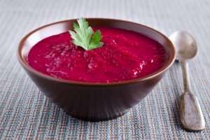 7 sopas e cremes ricos em fibras para incluir na dieta
