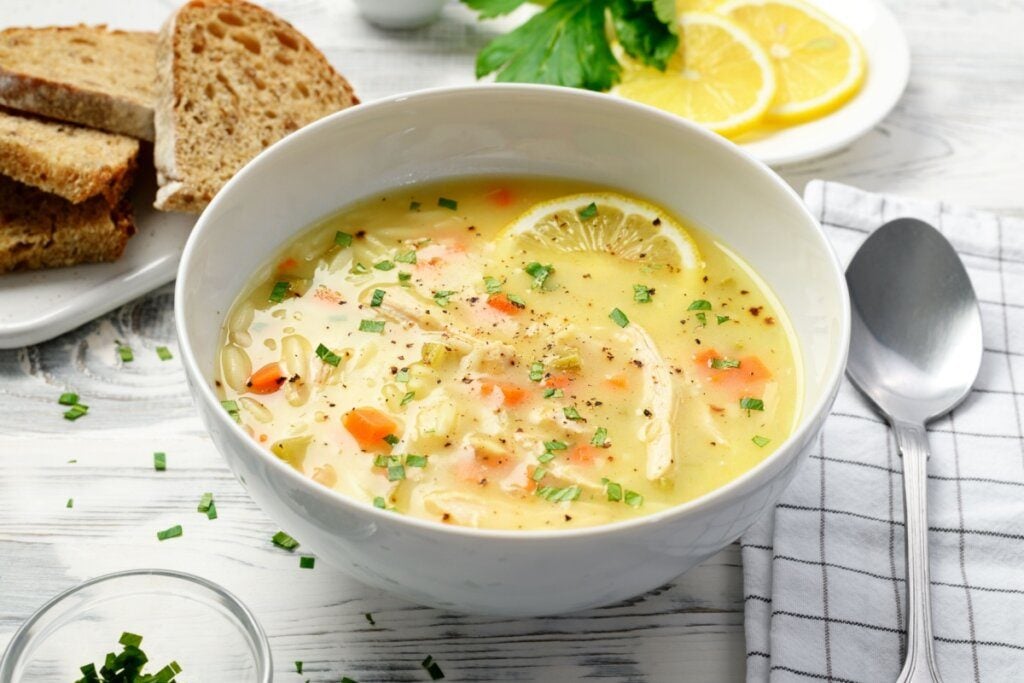 9 sopas detox para os dias frios