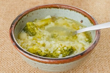 8 sopas termogênicas para ajudar a emagrecer