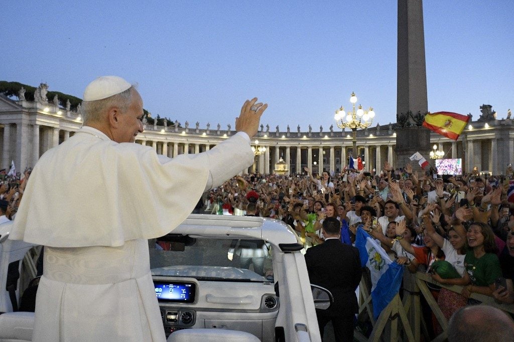 Woodstock católico: jovens do mundo todo se reúnem em Roma para vigília com o papa Leão XIV
