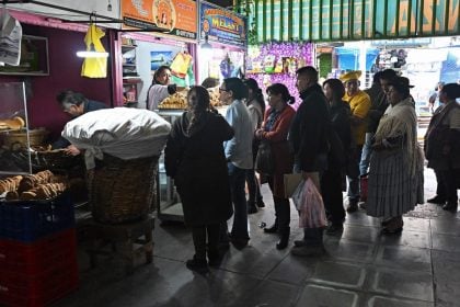 Sem pão, sem gasolina e sem dólares: o mal-estar na Bolívia a dias das eleições