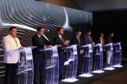 Candidatos de direita lideram disputas presidenciais na Bolívia, indicam pesquisas