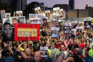 Milhares protestam em Israel contra plano de anexação de Gaza