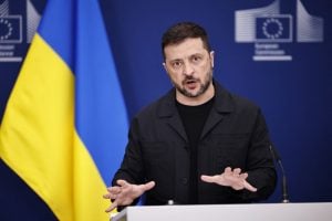 Zelensky não vê 'nenhum indício' de que Rússia esteja disposta a realizar cúpula tripartite