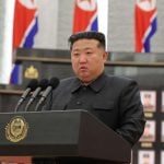 Coreia do Norte testa míssil de cruzeiro um dia antes da visita de Trump à Coreia do Sul