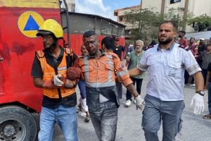Israel faz novo ataque contra hospital em Gaza; pelo menos 15 pessoas morreram