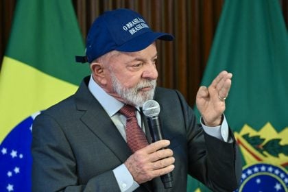 Em artigo no ‘The New York Times’, Lula diz a Trump que soberania e democracia do Brasil são inegociáveis