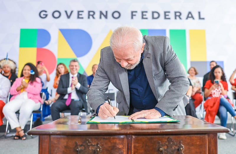 Lula sanciona isenção do Imposto de Renda para quem ganha até R$ 5 mil