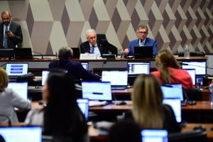 CCJ do Senado começa nesta quarta a analise de indicações de Lula ao STJ e ao STM