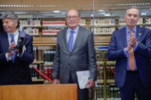 Gilmar ironiza suspensão de visto dos EUA para ministros do STF