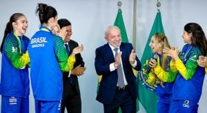Lula anuncia criação de universidade dos esportes