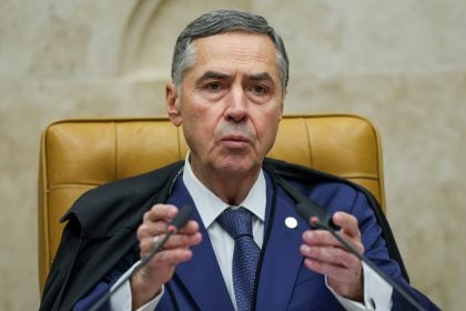 STF marca julgamento de pedido para anular a investigação do golpe