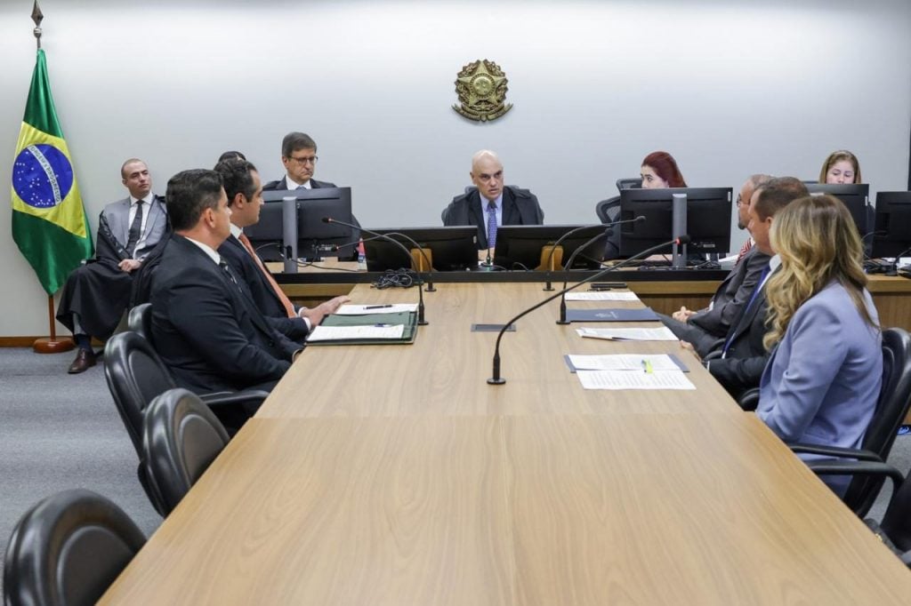 Coronel diz que Bolsonaro mandou monitorar Alexandre de Moraes