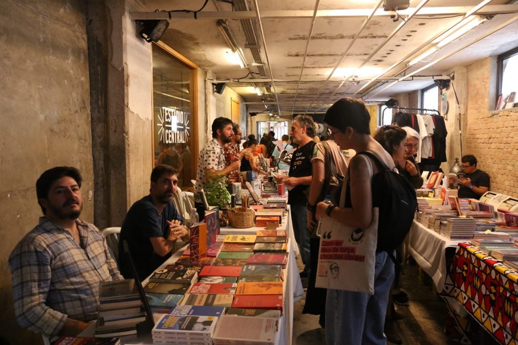 SP: Flipei anuncia novos locais após Fundação barrar o evento na Praça das Artes; confira a programação