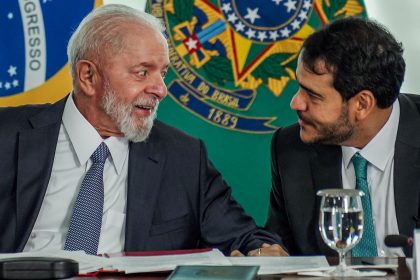 AGU rebate críticas dos EUA e defende atuação do Brasil em direitos humanos