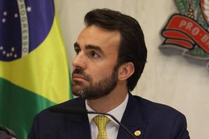 Conselho de Ética da Alesp arquiva pedido de cassação contra Lucas Bove, acusado de agredir ex-mulher