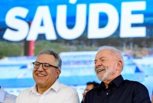 Lula sai em defesa do Mais Médicos após EUA revogarem visto de funcionários brasileiros