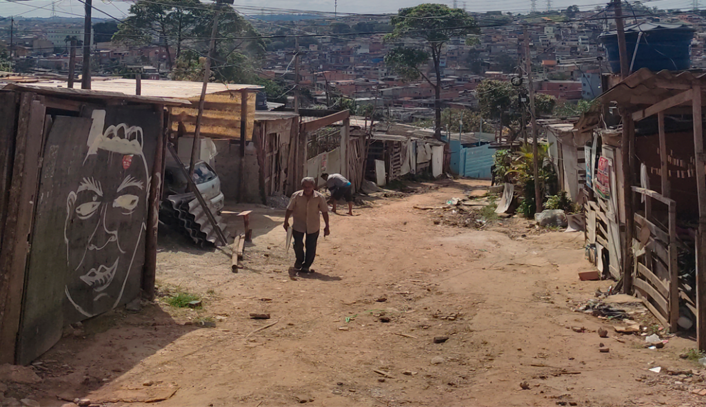 Mais que a moradia: a luta pelo direito de habitar a cidade