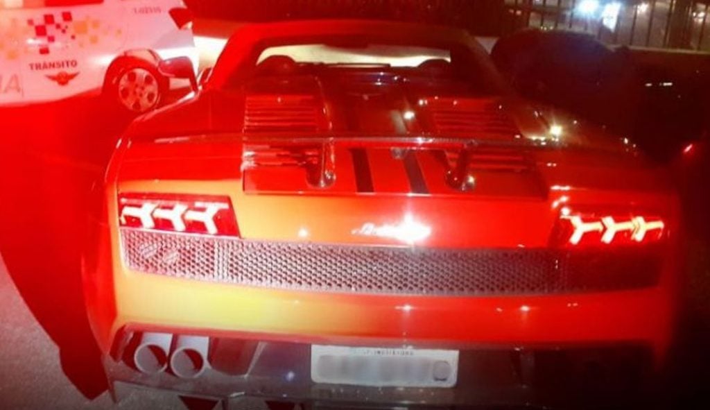 Polícia prende ex-piloto de Fórmula 1 em São Paulo por receptação de carro de luxo