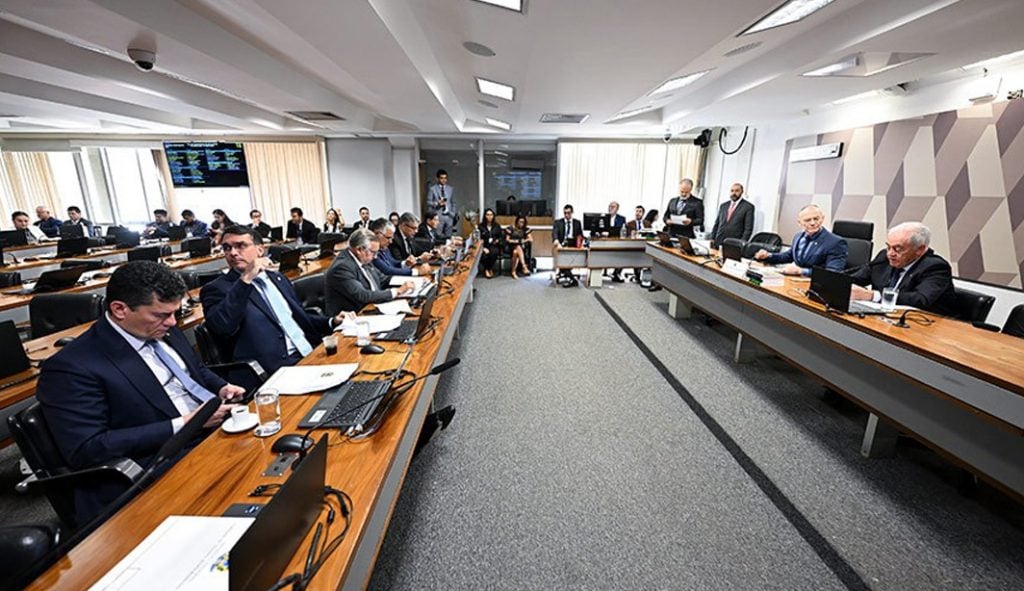 Senado aprova o fim de fiança para crimes relacionados a pedofilia