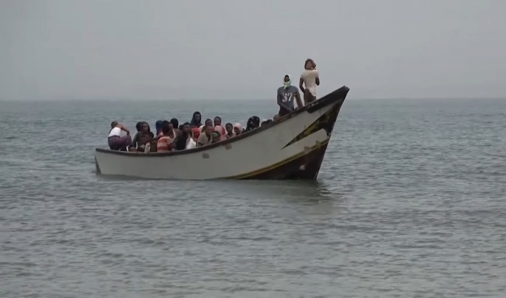 Ao menos 76 migrantes morrem em naufrágio no Iêmen