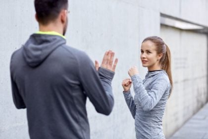 5 benefícios da defesa pessoal para mulheres