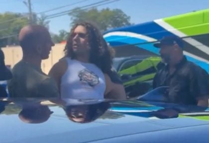 Brasileira trans é detida em abordagem violenta do serviço de migração nos EUA