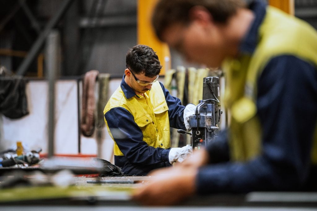 Indústria cresce 0,7% em abril, 4º mês seguido de avanço