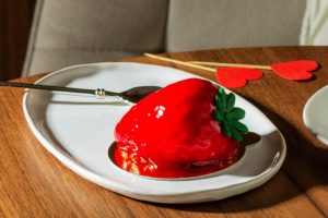 5 dicas para fazer o caramelo perfeito para o morango do amor 